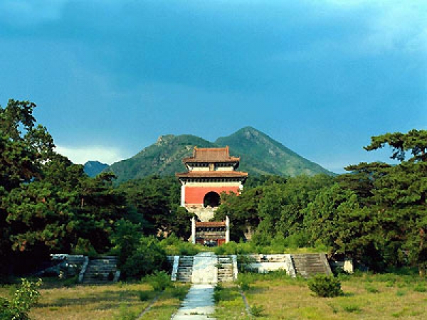 must seeing place in beijing--Ming tombs